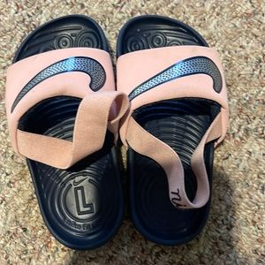Nike slides